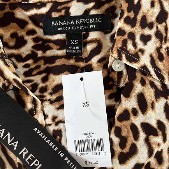 New with tags, Banana Republic button up leopard print blouse size extra small - Picture 2 of 4